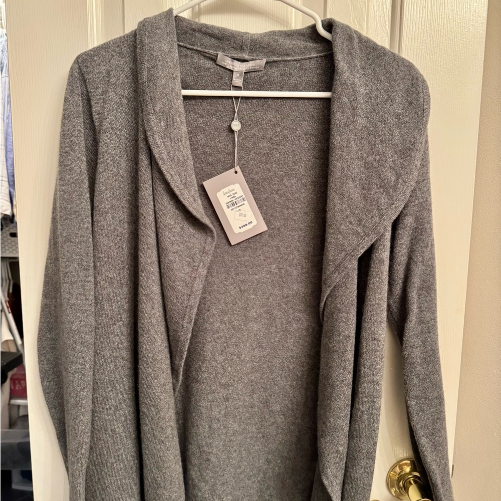 NWT Neiman Marcus Cashmere Gray Women's Cardigan